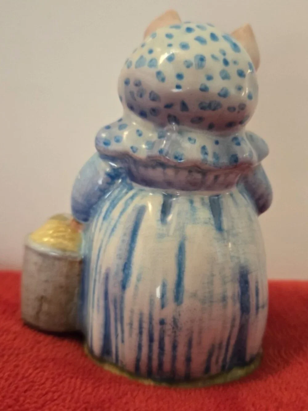 Vintage Beswick Beatrix Potter's Aunt Pettitoes BP3b Backstamp Figurine England